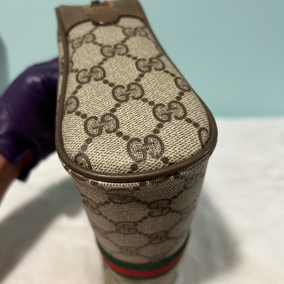 GUCCI Clutch / Pouch in Sheryline. Authentic and pre-owned. - Picture 6 of 11